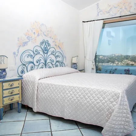 Luxury Vista Mare E Piscina Tra Le Rocce Villa
