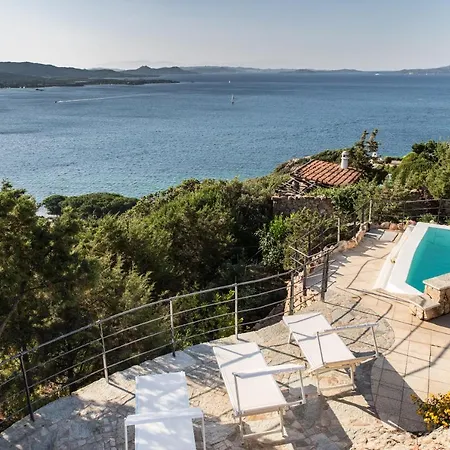 Luxury Vista Mare E Piscina Tra Le Rocce Villa