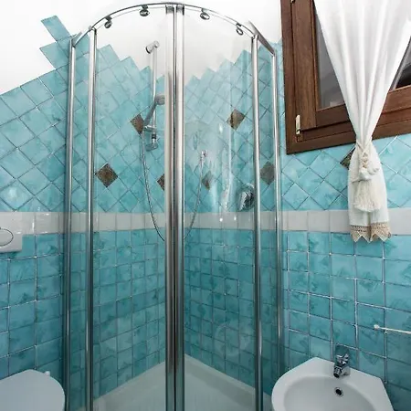 Villa Luxury Vista Mare E Piscina Tra Le Rocce Cala Bitta
