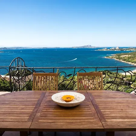 Villa Luxury Vista Mare E Piscina Tra Le Rocce