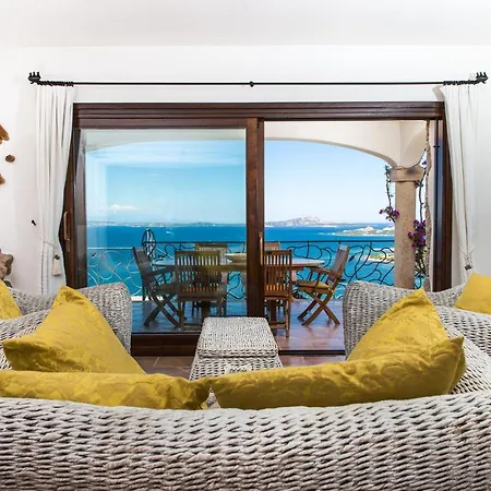 Luxury Vista Mare E Piscina Tra Le Rocce Villa *