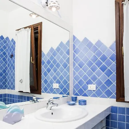 Luxury Vista Mare E Piscina Tra Le Rocce Villa *